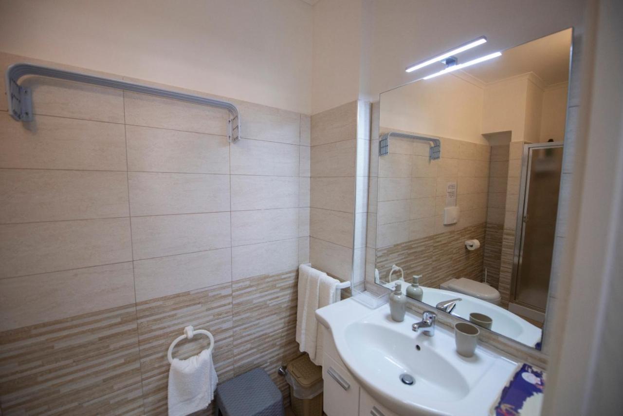 Bed & Breakfast La Perla Del Tirreno