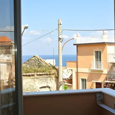 La Perla Del Tirreno Bed & Breakfast Tropea Exterior photo