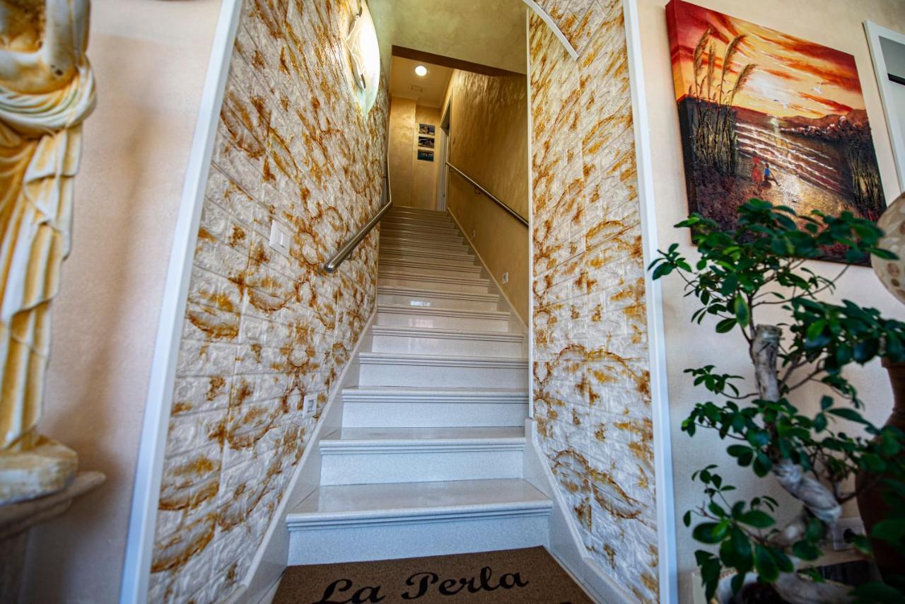 La Perla Del Tirreno Bed & Breakfast
