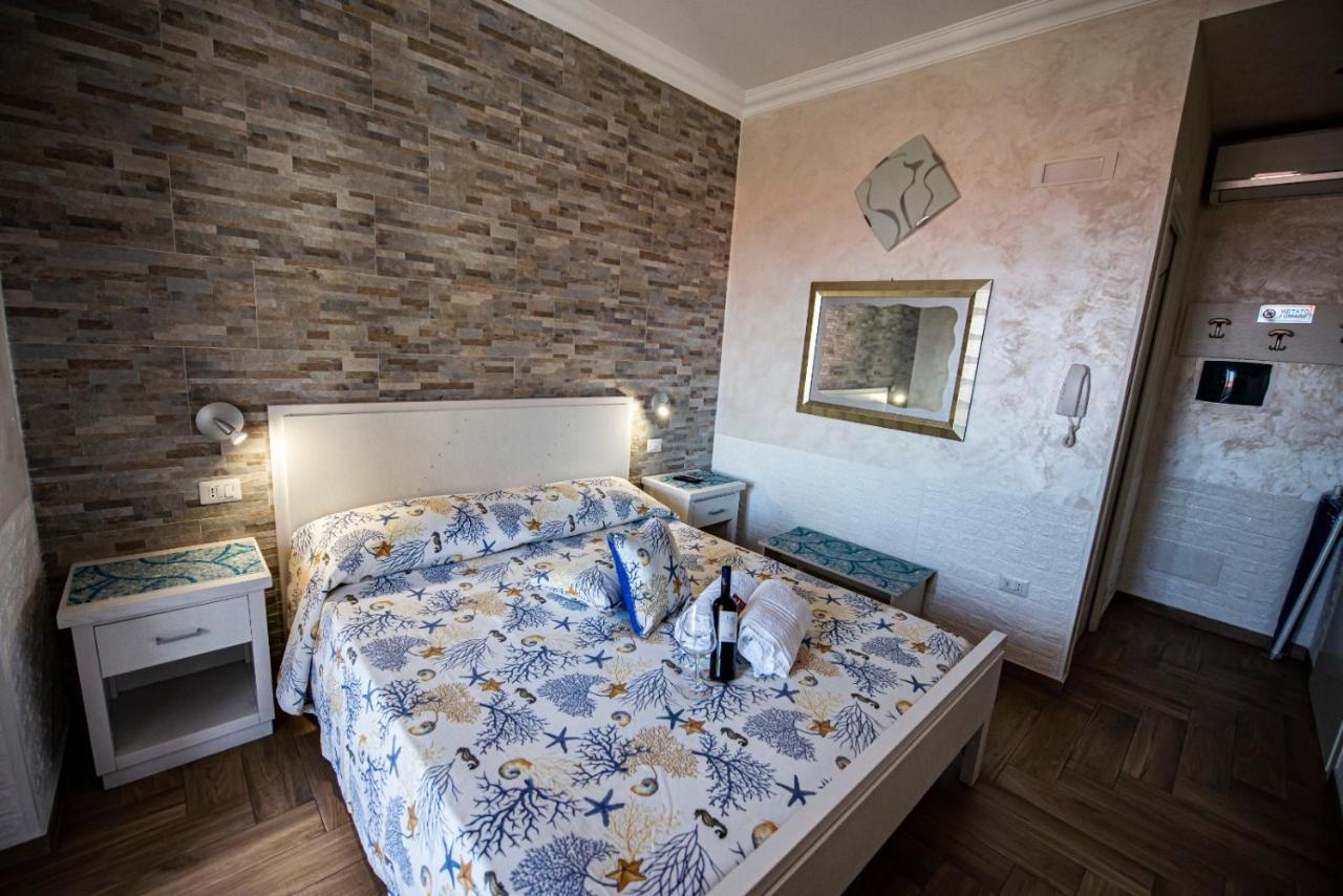 La Perla Del Tirreno 4*