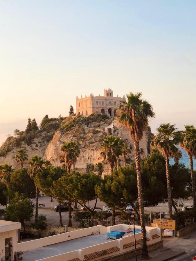 La Perla Del Tirreno Bed & Breakfast