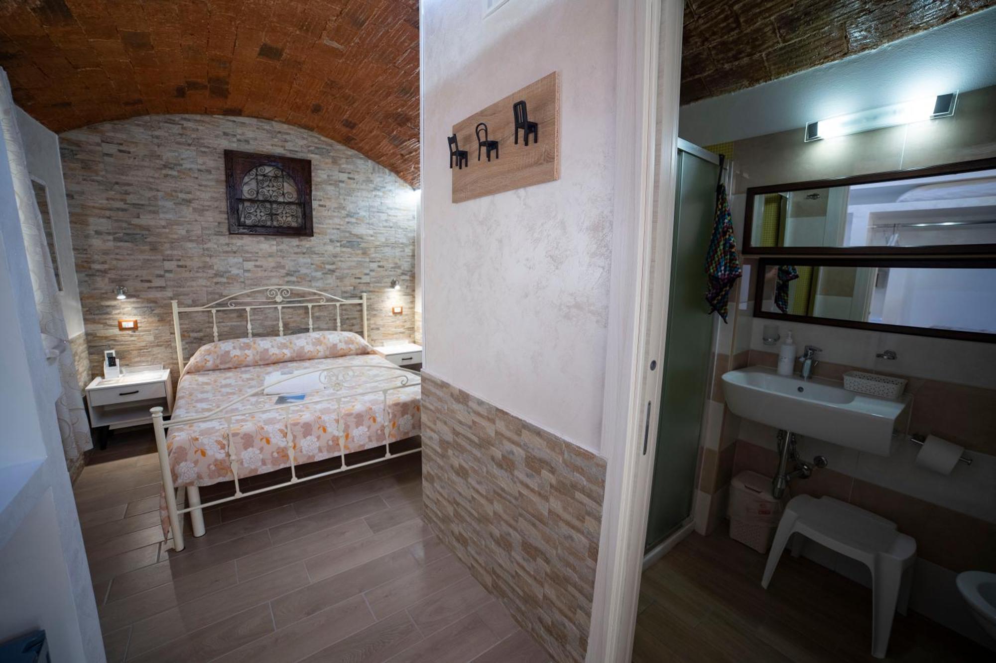 Bed & Breakfast La Perla Del Tirreno