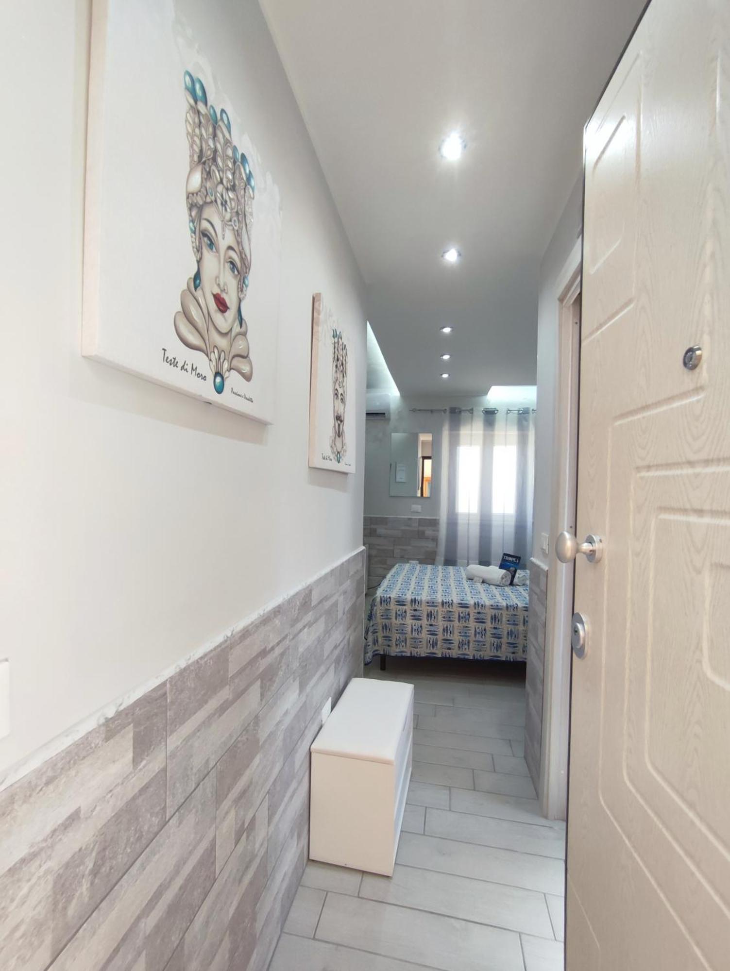 Bed & Breakfast La Perla Del Tirreno 4*