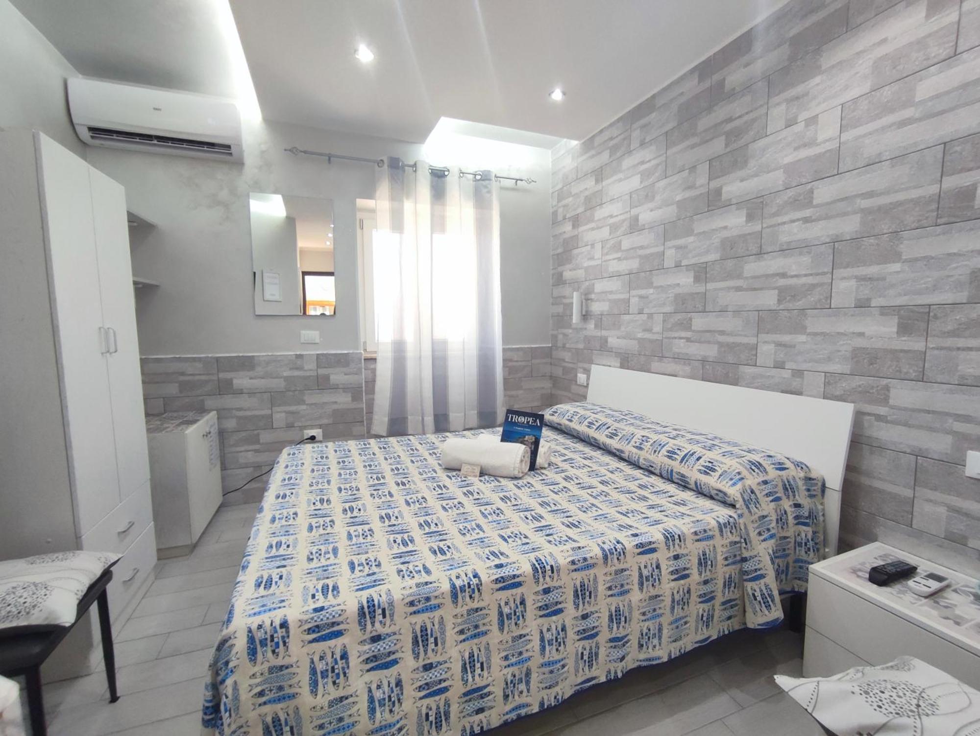 La Perla Del Tirreno 4*