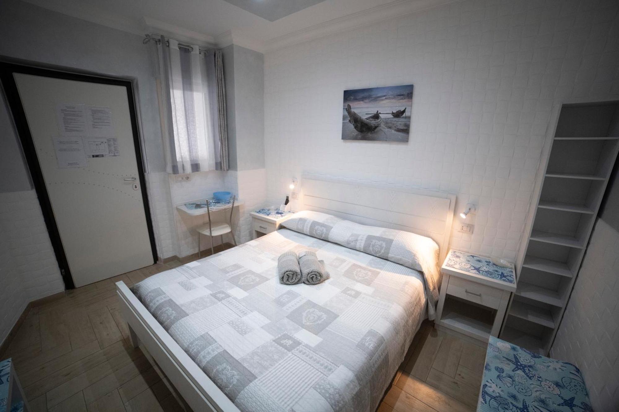 La Perla Del Tirreno Bed & Breakfast