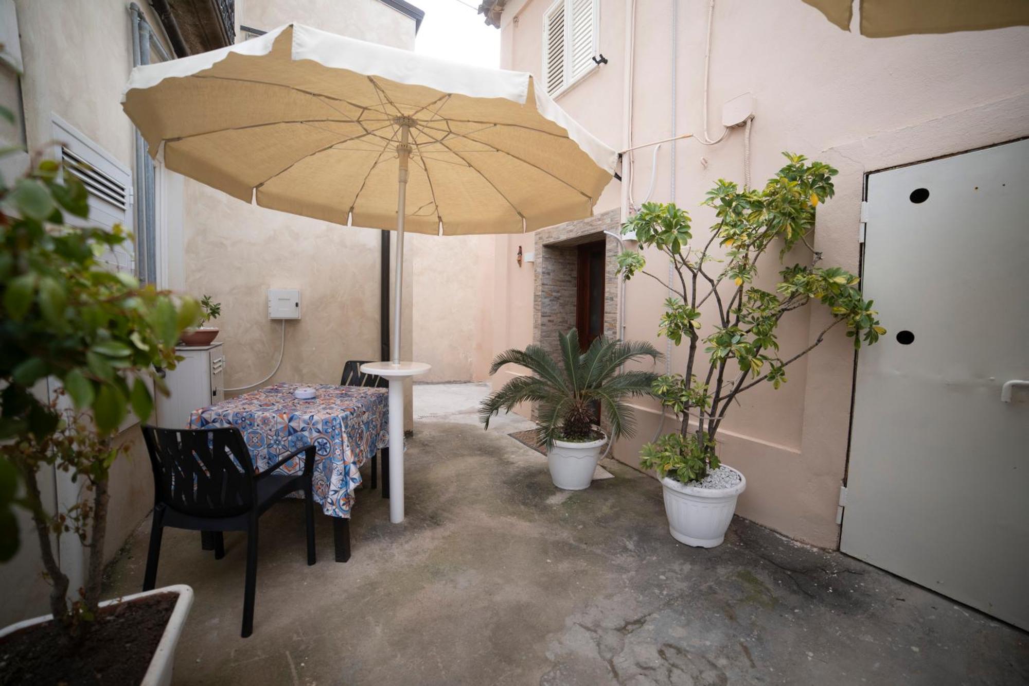 Bed & Breakfast La Perla Del Tirreno
