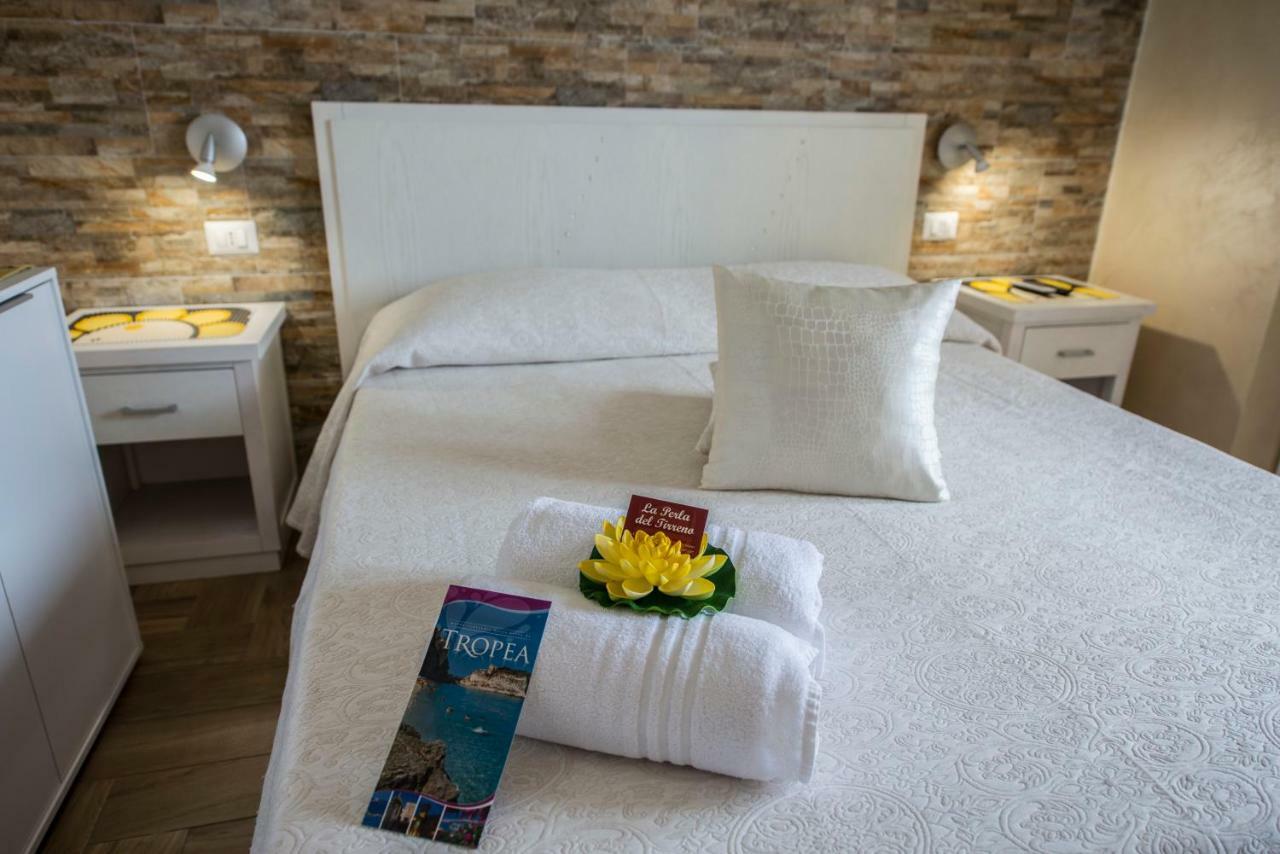 La Perla Del Tirreno Bed & Breakfast